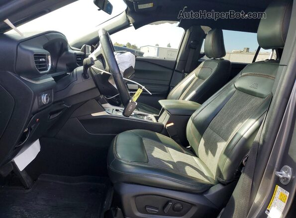1FMSK8JH8MGC25961 2021 FORD EXPLORER Gray Vista interior delantera