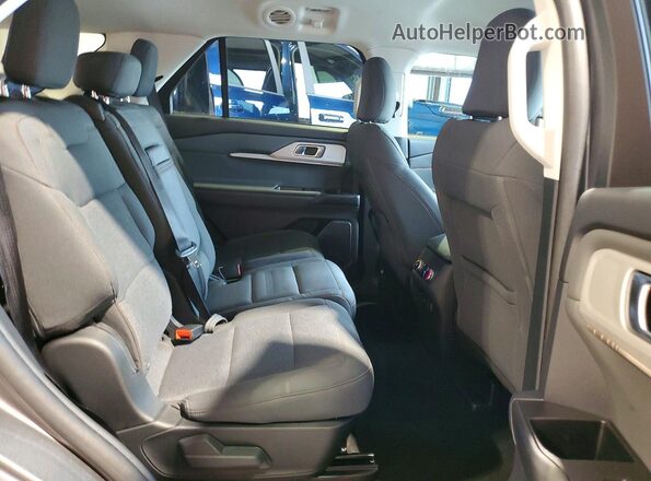1FMUK8DH4SGA04892 2025 FORD EXPLORER Gray Rear interior view