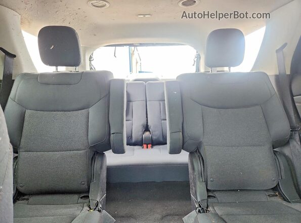 1FMUK8DH7SGC65692 2025 FORD EXPLORER Gray Rear seats view