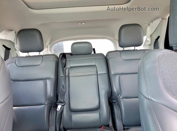 1FMUK8DH9SGA61315 2025 FORD EXPLORER Gray Vista de los asientos traseros