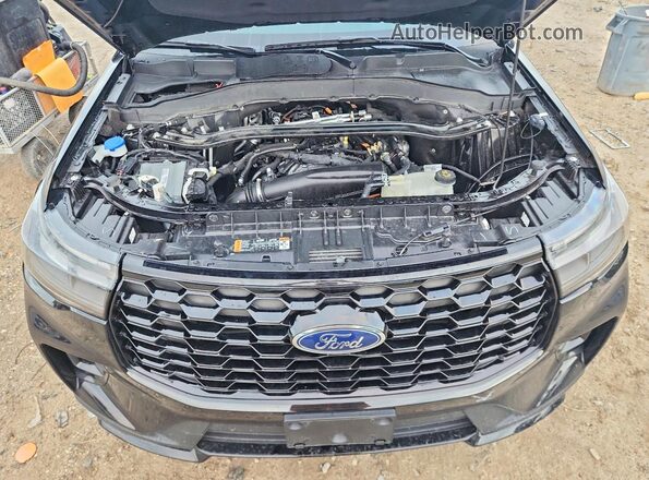 1FMUK8KH7TGA56084 2026 FORD EXPLORER Black Widok komory silnika