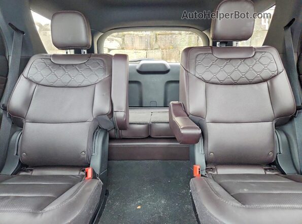 1FMWK8HC0SGC00352 2025 FORD EXPLORER White Rear seats view