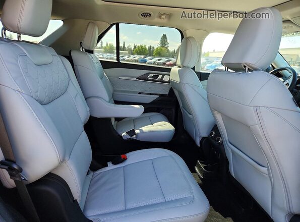 1FMWK8HC1SGC48037 2025 FORD EXPLORER White Vista de los asientos traseros