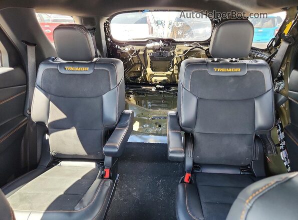 1FMWK8JC9TGA11372 2026 FORD EXPLORER Black Հետևի նստատեղերի տեսք