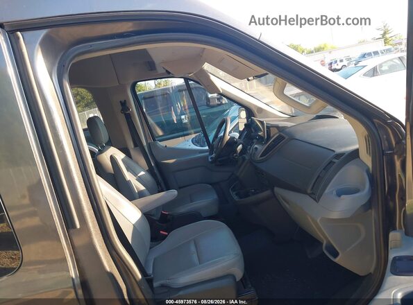 1FMZK1CG1GKB17550 2016 FORD TRANSIT-150 Gray Вид салону спереду