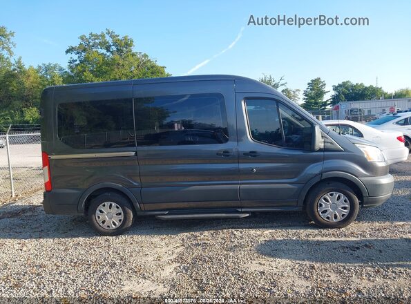 1FMZK1CG1GKB17550 2016 FORD TRANSIT-150 Gray Вид задньої частини салону