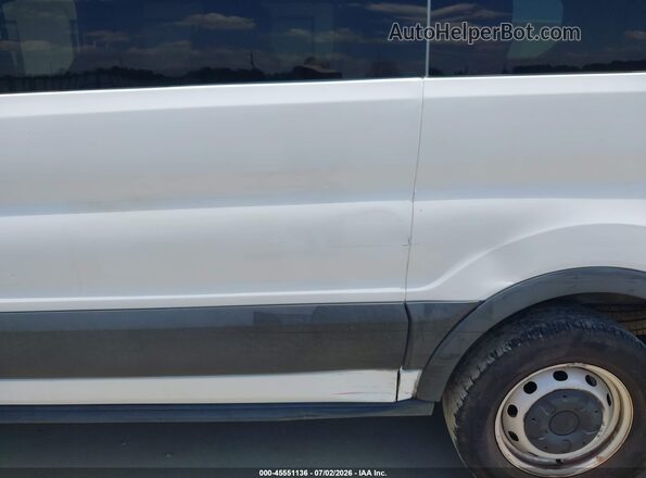 1FMZK1Y81LKB23019 2020 FORD TRANSIT-150 PASSENGER VAN White Front view