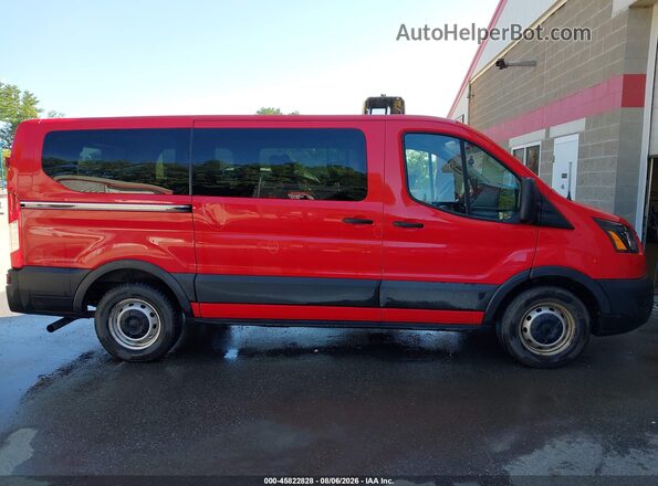 1FMZK1Y89LKA96958 2020 FORD TRANSIT-150 PASSENGER VAN Красный Вид задней части салона