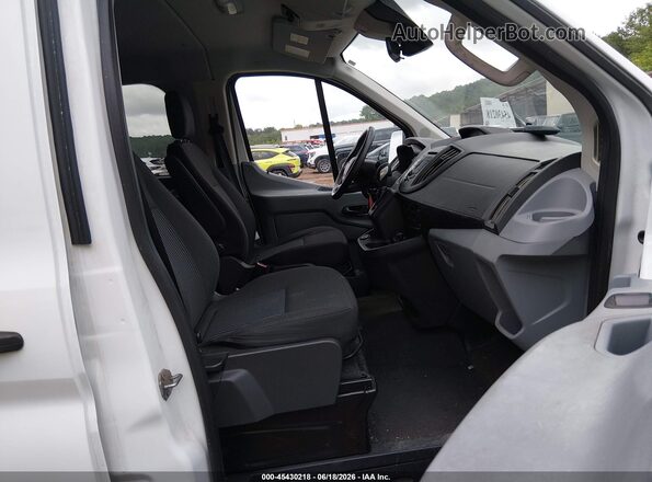 1FMZK1YM4JKB42481 2018 FORD TRANSIT-150 White Widok wnętrza z przodu