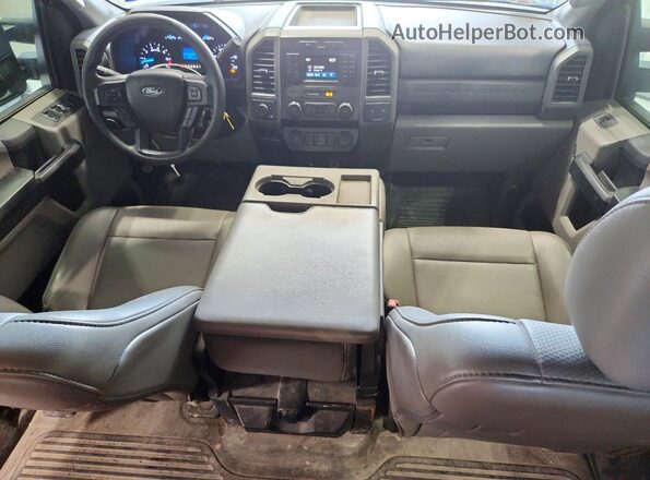 1FT7W2A61KEG38775 2019 FORD F250 White Dashboard view