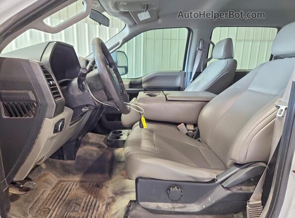 1FT7W2A61KEG38775 2019 FORD F250 White Front interior view