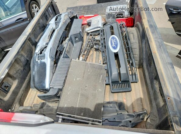 1FT7W2A64KEE32785 2019 FORD F250 White Widok komory silnika