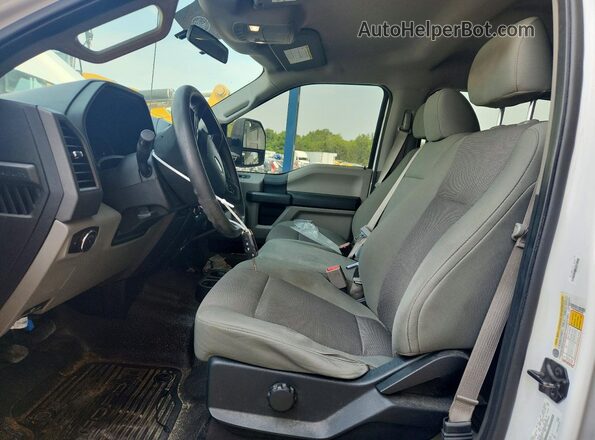 1FT7W2A69HED46400 2017 FORD F250 Белый Вид салона спереди