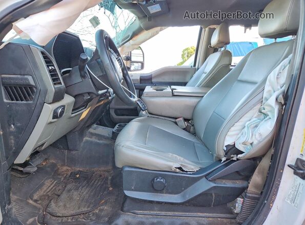 1FT7W2B60JEC09978 2018 FORD F250 White Widok wnętrza z przodu