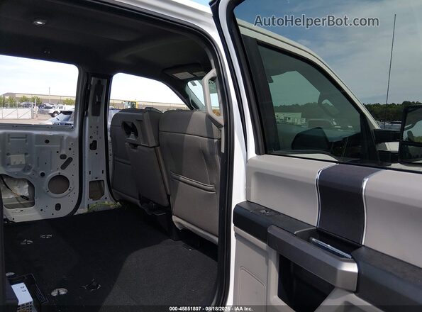 1FT7W2B60KEG69028 2019 FORD F-250 White Вид наклейки з VIN-кодом