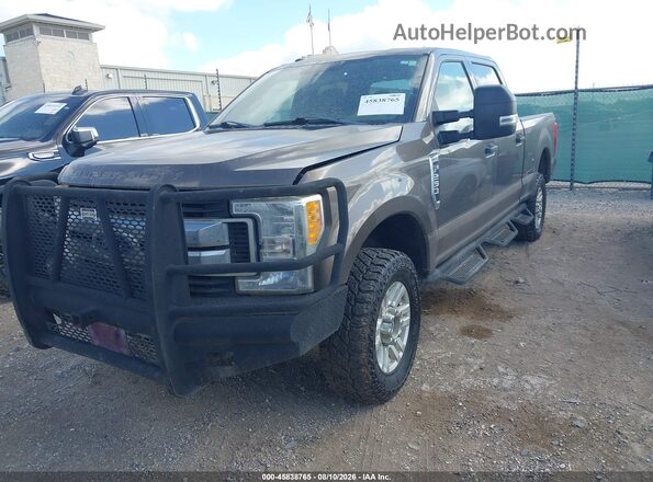 1FT7W2B61HEE02246 2017 FORD F-250 Коричневый Передняя левая четверть