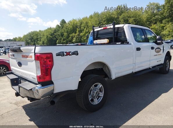1FT7W2B62HED36466 2017 FORD F-250 Белый Задняя правая четверть