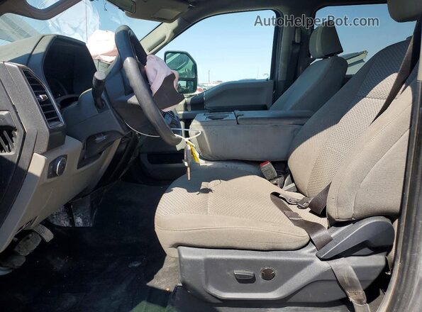 1FT7W2B63NED80102 2022 FORD F250 Gray Vista interior delantera
