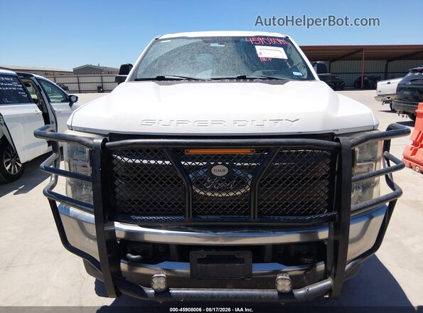 1FT7W2B64HEE81461 2017 FORD F-250 White Вид задньої частини салону