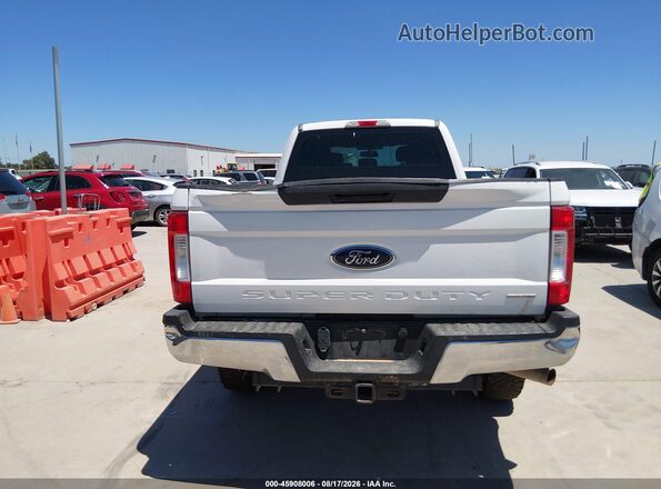 1FT7W2B64HEE81461 2017 FORD F-250 White 