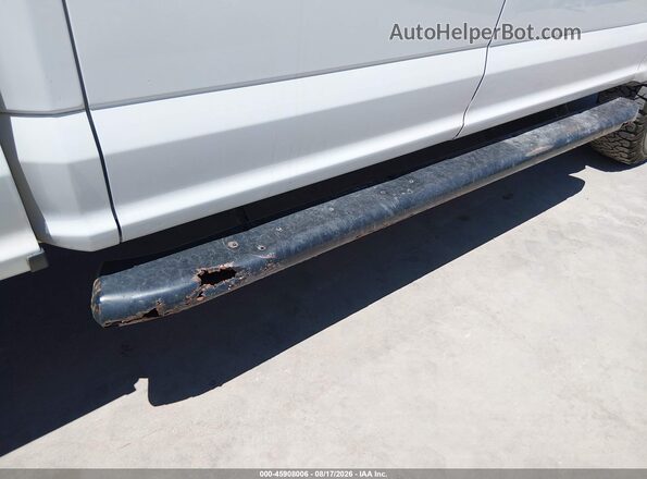 1FT7W2B64HEE81461 2017 FORD F-250 White 