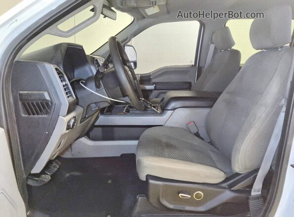 1FT7W2B64KEC86077 2019 FORD F250 Two Tone Front interior view