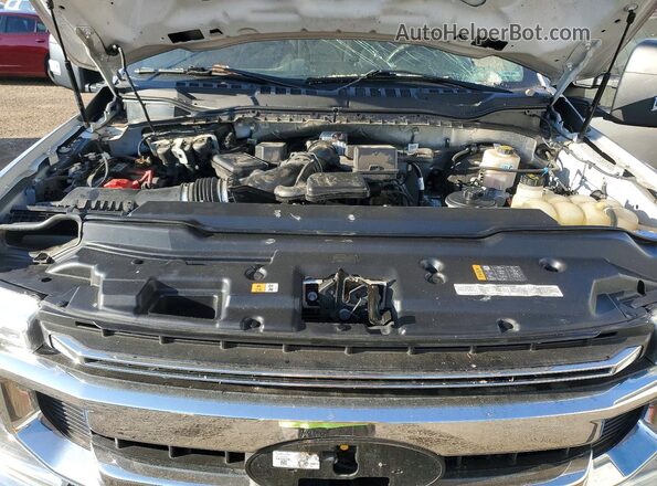 1FT7W2B64MED88188 2021 FORD F250 Серебряный Вид задней части салона