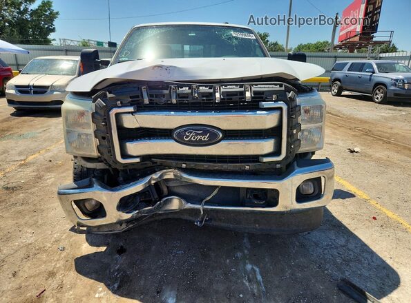 1FT7W2B65GEB29391 2016 FORD F250 White Widok z przodu