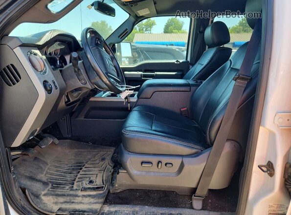 1FT7W2B65GEB29391 2016 FORD F250 White Widok wnętrza z przodu