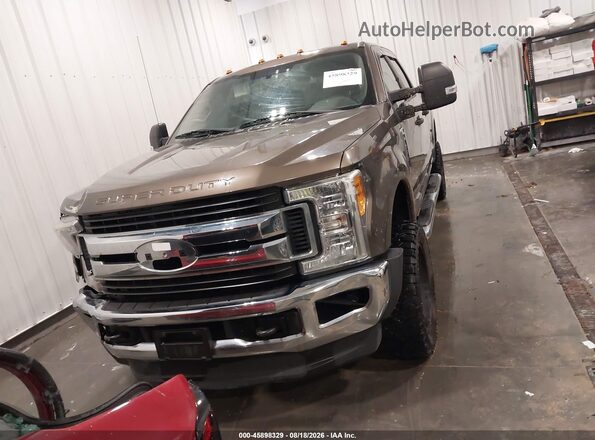 1FT7W2B65HED63502 2017 FORD F-250 Brown Vista del cuadro de instrumentos