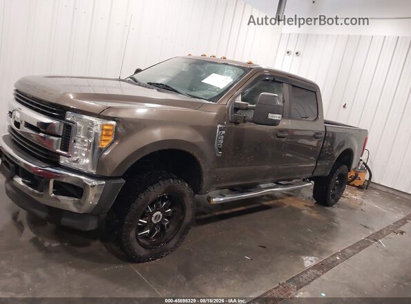 1FT7W2B65HED63502 2017 FORD F-250 Brown Vista interior de 360 grados