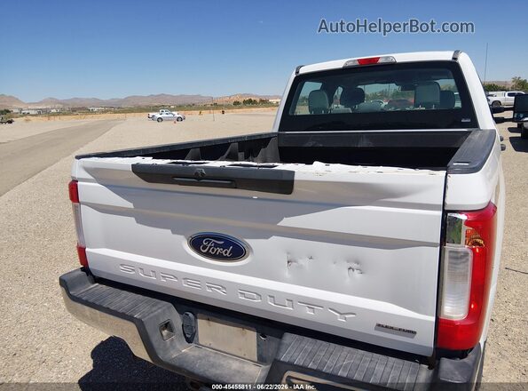1FT7W2B65KEE92704 2019 FORD F-250 Белый Вид спереди