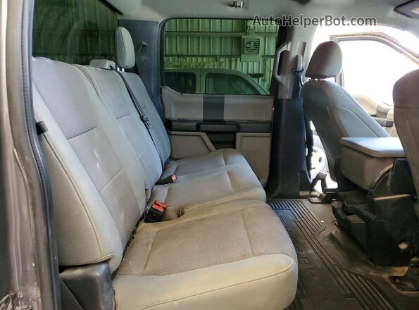 1FT7W2B66NEF55877 2022 FORD F250 Gray Rear seats view