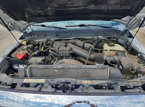 1FT7W2B67GEB24144 2016 FORD F250 Серебряный Вид задней части салона