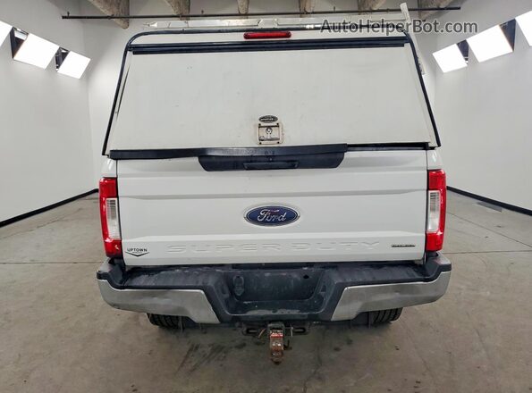 1FT7W2B67HEE00002 2017 FORD F250 White უკანა ხედი