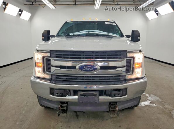 1FT7W2B67HEE00002 2017 FORD F250 White წინა ხედი