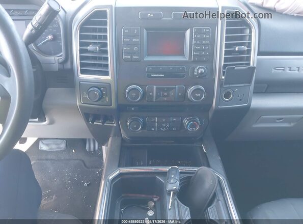 1FT7W2B67HEE71670 2017 FORD F-250 Silver წინა პანელის ხედი