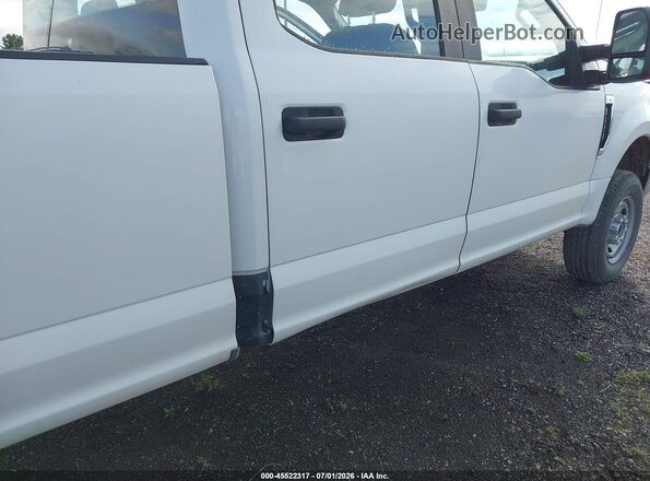 1FT7W2B68KEE93040 2019 FORD F-250 White სალონის 360-გრადუსიანი ხედი