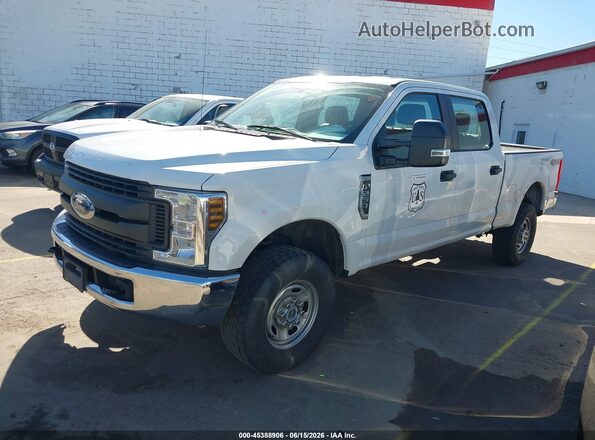 1FT7W2B68KEF03047 2019 FORD F-250 Белый Передняя левая четверть
