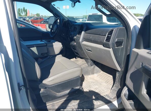 1FT7W2B68KEF03047 2019 FORD F-250 Белый Вид салона спереди
