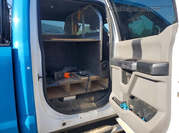 1FT7W2B68KEG60903 2019 FORD F250 Blue Widok tylnych siedzeń