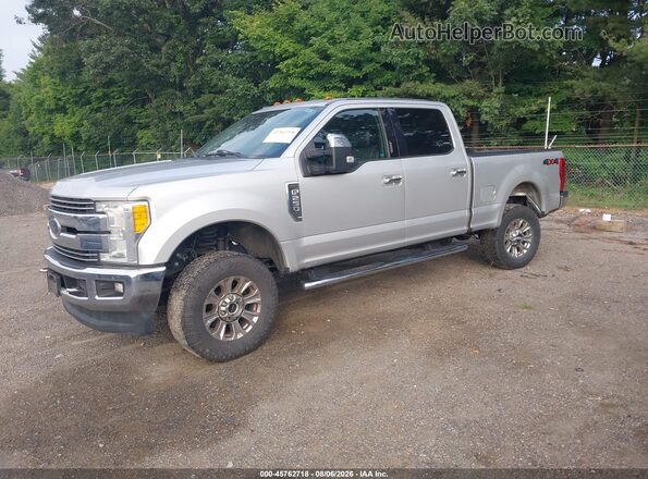 1FT7W2B69HEC61135 2017 FORD F-250 Silver წინა მარცხენა ხედი სამი მეოთხედიდან