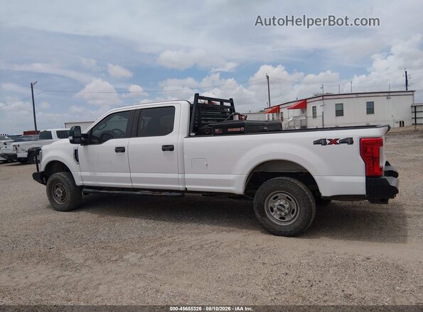 1FT7W2B69KED95666 2019 FORD F-250 White Widok wnętrza 360 stopni