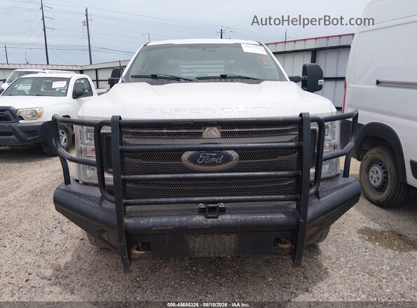 1FT7W2B69KED95666 2019 FORD F-250 White Widok zestawu wskaźników