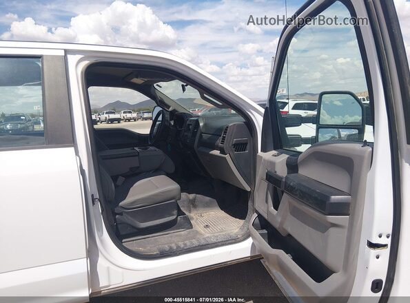 1FT7W2B6XKEE92701 2019 FORD F-250 White Front interior view