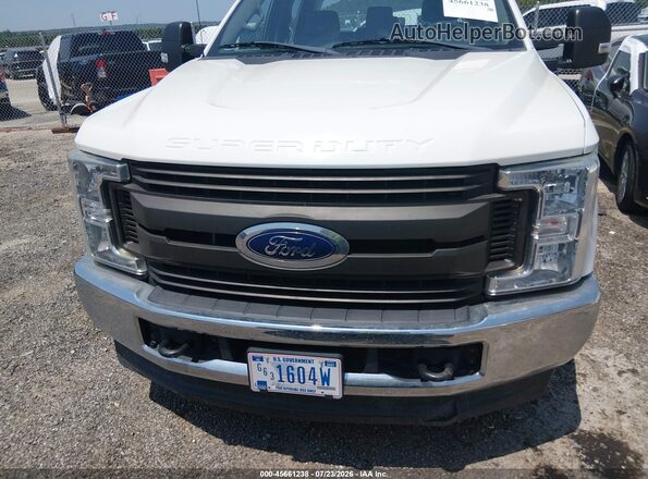 1FT7W2B6XKEE92715 2019 FORD F-250 White Widok zestawu wskaźników