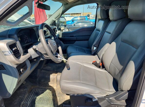 1FT7W2BA0REC37232 2024 FORD F250 White Vista interior delantera
