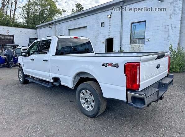 1FT7W2BA0REE04348 2024 FORD F250 White Հետևի աջ