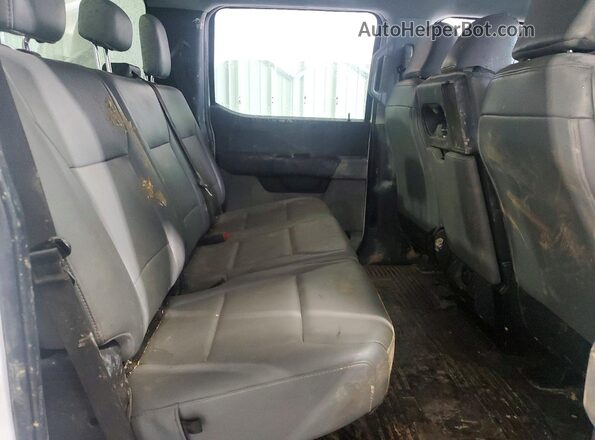 1FT7W2BA1SEC90124 2025 FORD F250 White Vista de los asientos traseros
