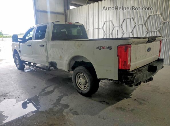 1FT7W2BA1SEC90124 2025 FORD F250 White Trasero izquierdo